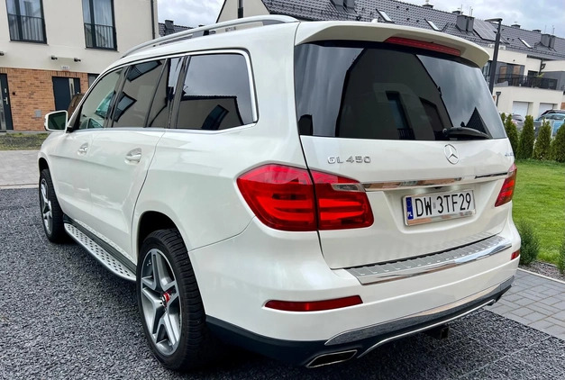 Mercedes-Benz GL cena 139000 przebieg: 253413, rok produkcji 2013 z Murowana Goślina małe 781